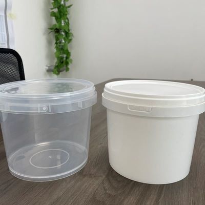 カスタマイズ 食品 バン プラスチック ポップコーン バケツ 化学材料と高耐久性