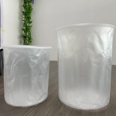プラスチックバケツ容器に塗料の粘着剤と化学液体の赤色カスタムインラー