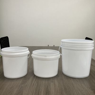 安全なペットフード保管 2 ガロン 8L ホワイトプラスチックバケツ 蓋とタムパー・プルーフシール