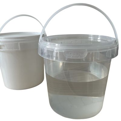 2Lの丸いプラスチックバケツと 改造防止のハンドルでパッケージをカスタマイズします