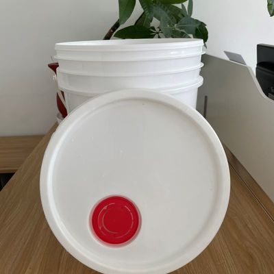 ハンパー・プローフ 5 ガロン プラスチックバケツ 蓋とハンドル 必要な貯蔵ソリューション