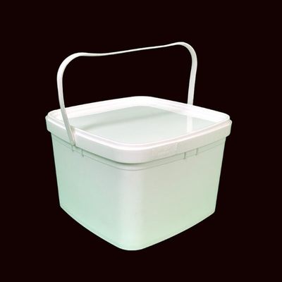 丸いか四角いバケツ 簡単に開閉できる3Lの四角いプラスチックバケツ
