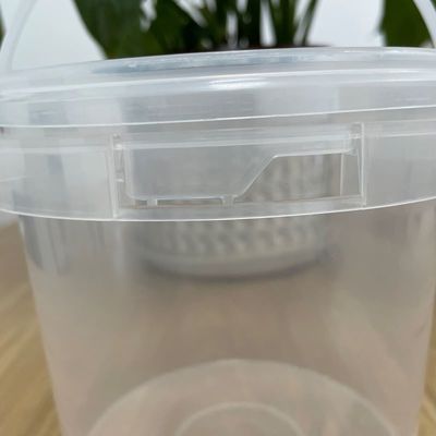 カスタムロゴ印刷 蓋付きプラスチックバケツ 食品グレード 白色 環境に優しい