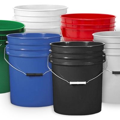 建築用黒色プラスチックバケツ エポキシHDPEバケツ 耐久性・耐久性のあるデザイン