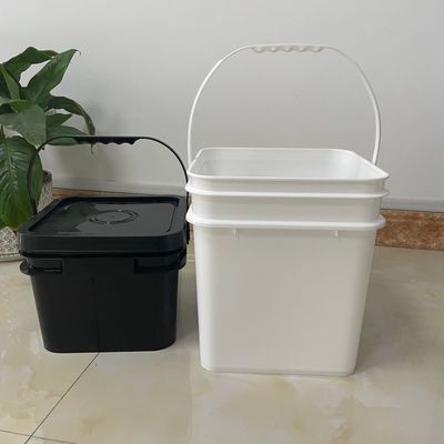 蓋付きの四角形のプラスチックバケツ 耐久性と貯蔵ソリューション