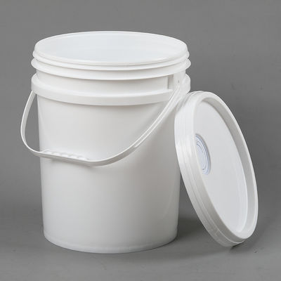 1L 2L 3L 4L 5L 8L 10L 15L 18L 20L 容量のための黄色いプラスチックバケツとバケツ